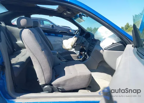 1998 Ford Mustang z USA, uszkodzony, nr VIN 1FAFP404XWF178381